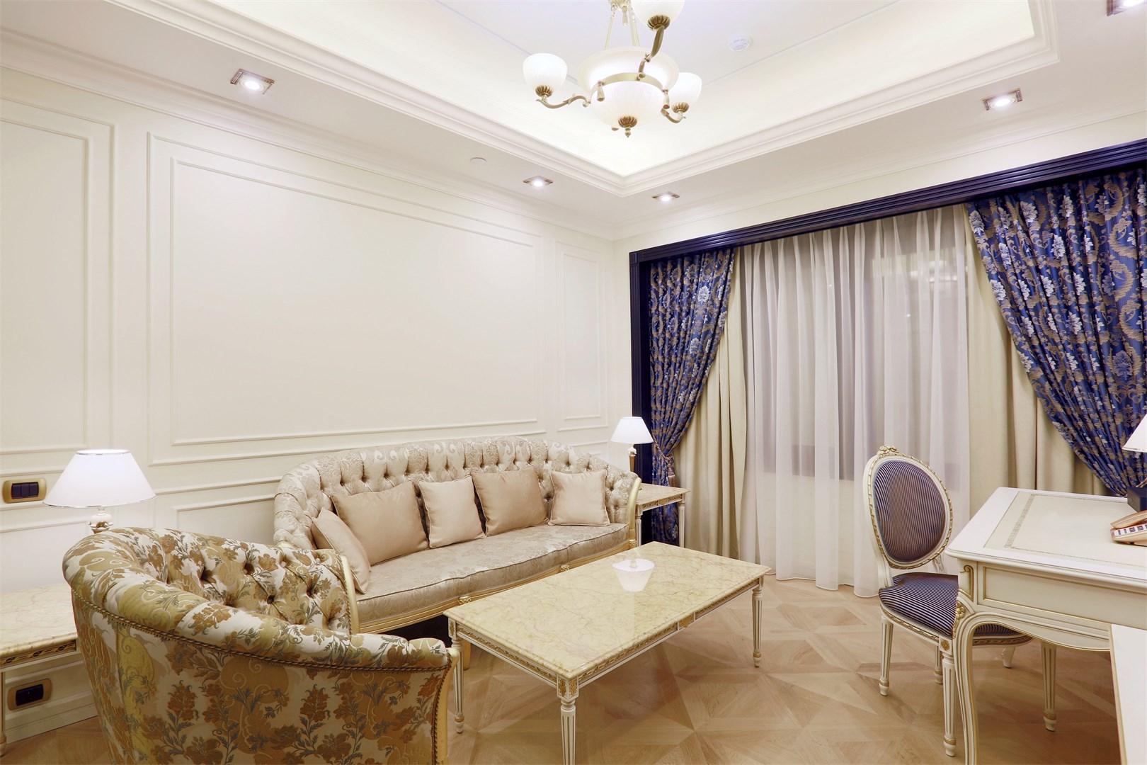 Golden Palace