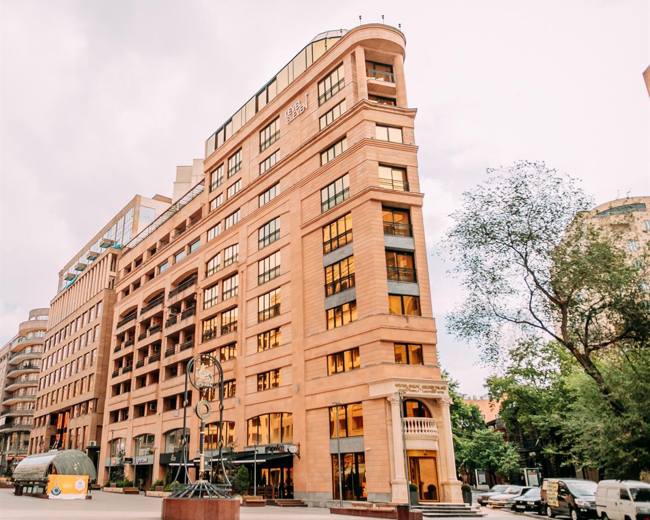 Hotel Golden Palace